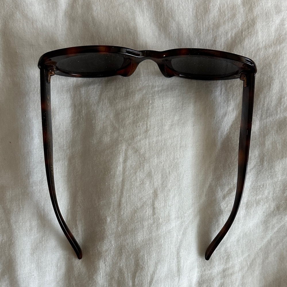 H&M Tortoise Rounded Frame Sunglasses - Picture 3 of 4